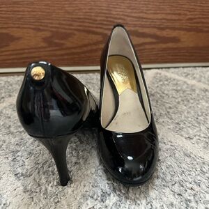 Elegant Michael Kors Black High Heels